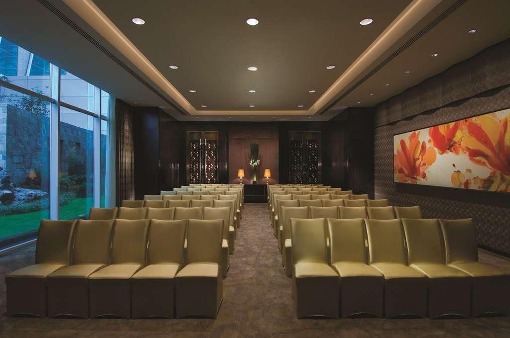 Doubletree By Hilton Beijing Otel Konforlar fotoğraf