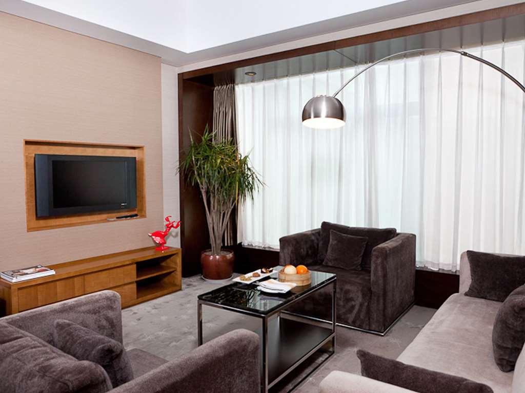 Doubletree By Hilton Beijing Otel Oda fotoğraf